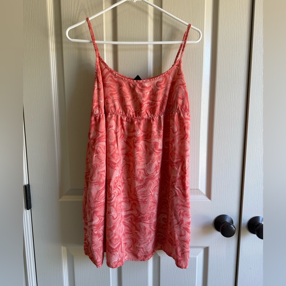 Wild Fable Women’s Adjustable Spaghetti Strap Floral Print Tank Top Size Medium